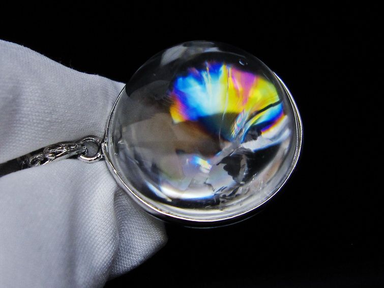アイリスクォーツ 水晶 ペンダント 虹入り 一点物 112-12373