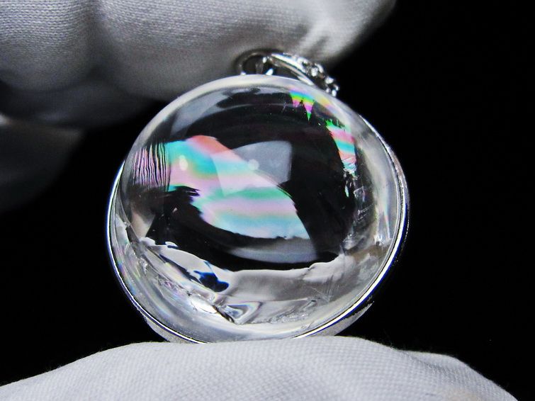 アイリスクォーツ 水晶 ペンダント 虹入り 一点物 112-12374