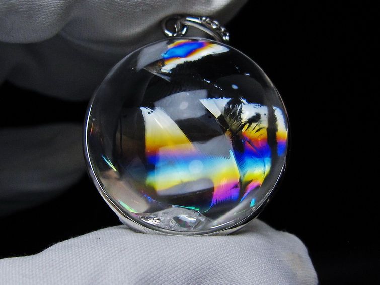 アイリスクォーツ 水晶 ペンダント 虹入り 一点物 112-12375