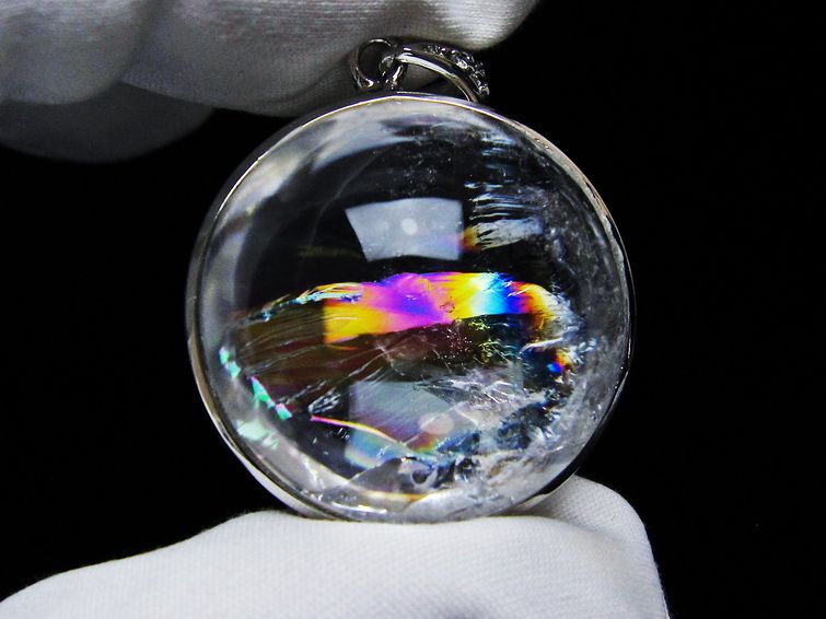 アイリスクォーツ 水晶 ペンダント 虹入り 一点物 112-12401