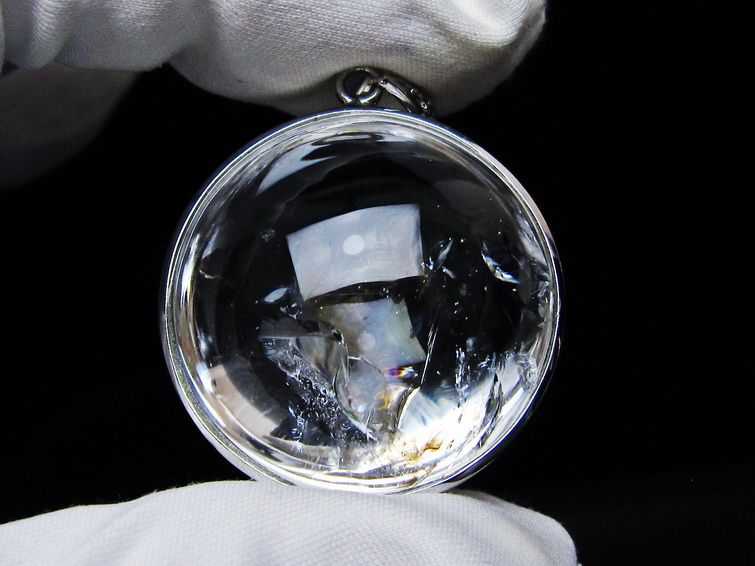 アイリスクォーツ 水晶 ペンダント 虹入り 一点物 112-12404