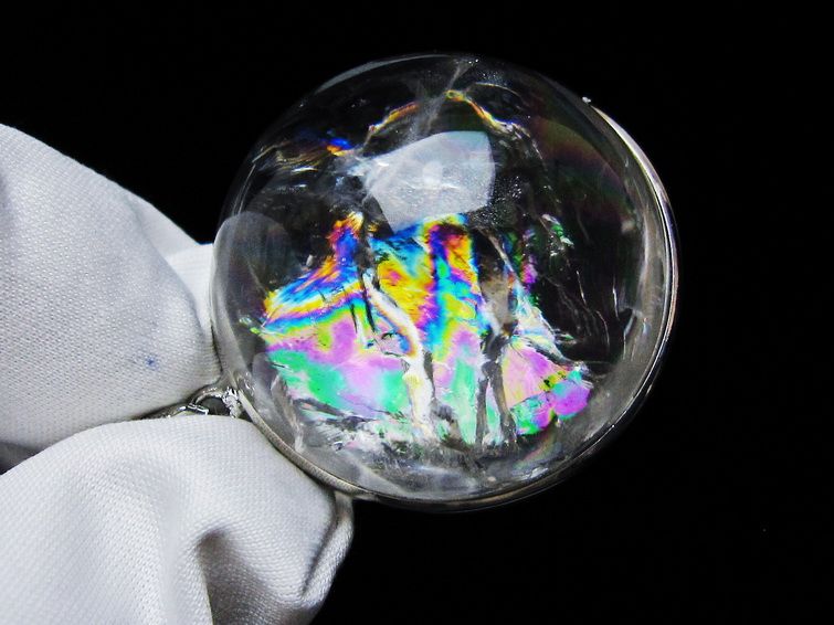 アイリスクォーツ 水晶 ペンダント 虹入り 一点物 112-12430