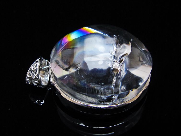 アイリスクォーツ 水晶 ペンダント 虹入り 一点物 112-12434