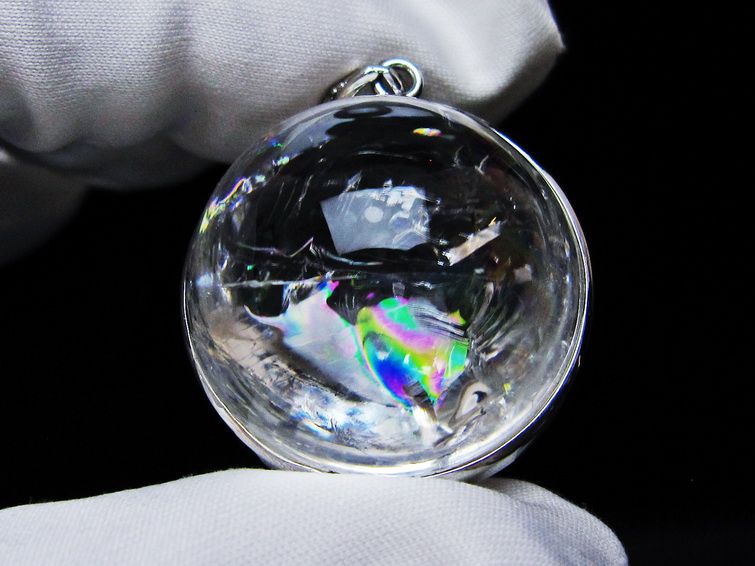 アイリスクォーツ 水晶 ペンダント 虹入り 一点物 112-12436