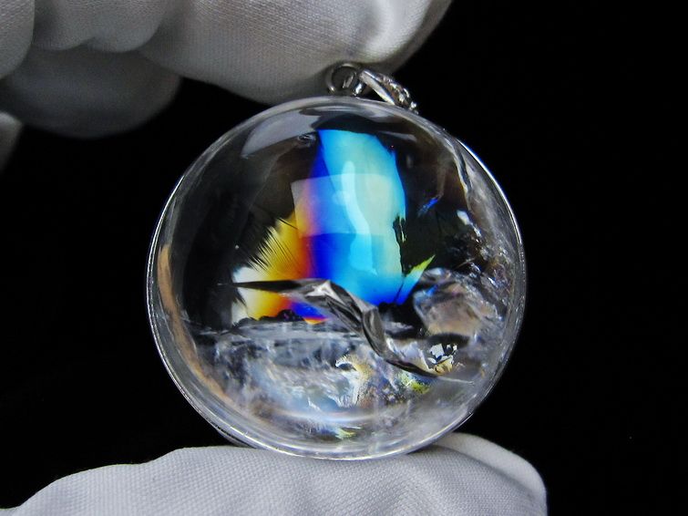 アイリスクォーツ 水晶 ペンダント 虹入り 一点物 112-12445