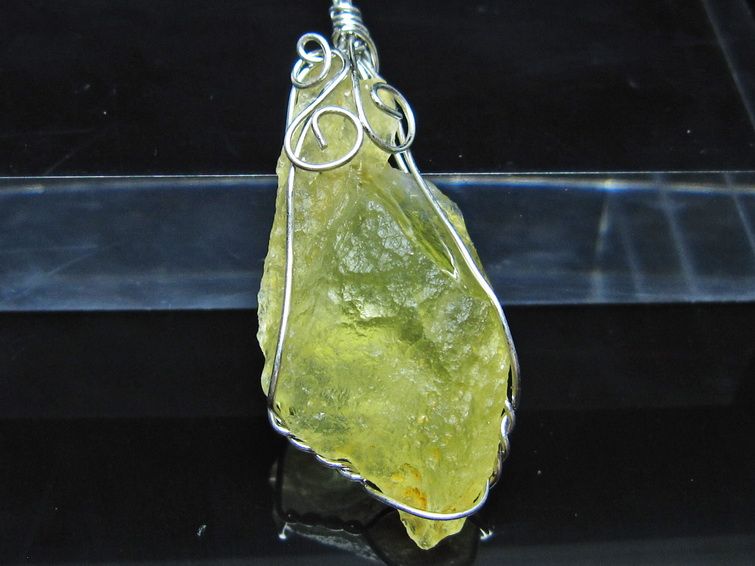 リビアングラス ペンダント 一点物 メール便可 112-13825