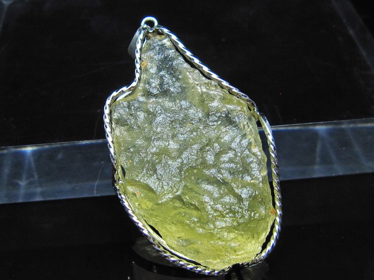 リビアングラス ペンダント 一点物 112-13918