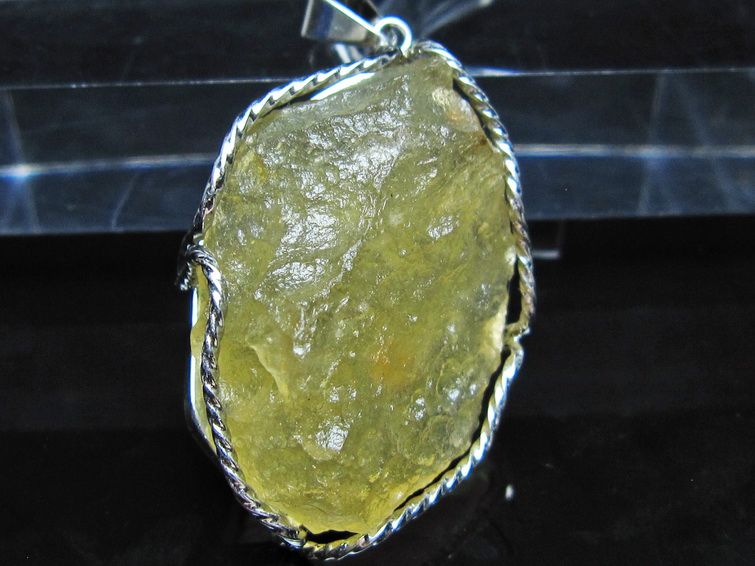 リビアングラス ペンダント 一点物 112-13927