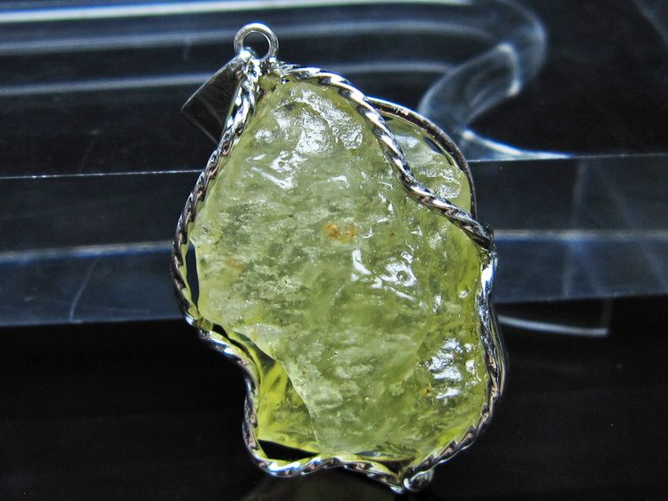 リビアングラス ペンダント 一点物 112-13933