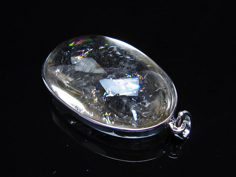 アイリスクォーツ 水晶 ペンダント 虹入り メール便可 一点物 112-14109