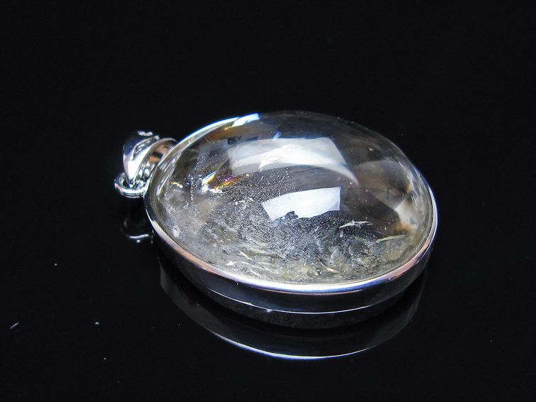 アイリスクォーツ 水晶 ペンダント 虹入り メール便可 一点物 112-14145