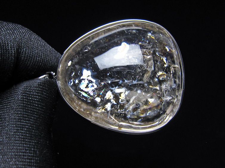 アイリスクォーツ 水晶 ペンダント 虹入り 一点物 112-14170