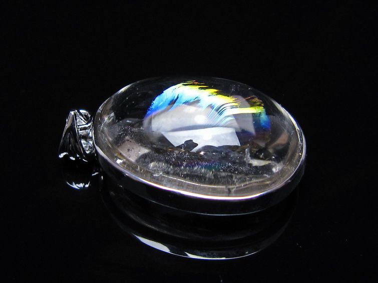 アイリスクォーツ 水晶 ペンダント 虹入り 一点物 112-14183