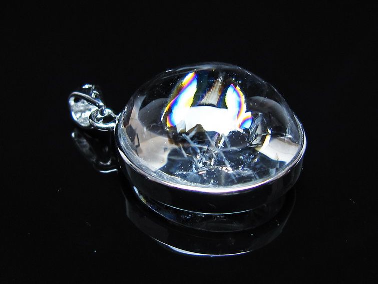 アイリスクォーツ 水晶 ペンダント 虹入り 一点物 112-14188
