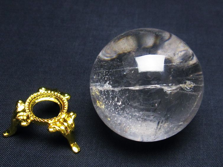 水晶 丸玉 虹入り 42mm 水晶玉 一点物 141-6064