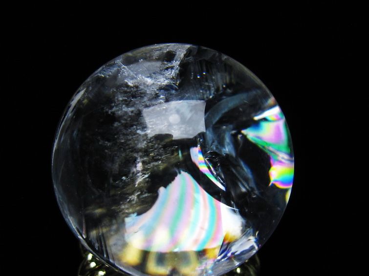 アイリスクォーツ 水晶 丸玉 虹入り 28mm 水晶玉 置物 スフィア 141-6936