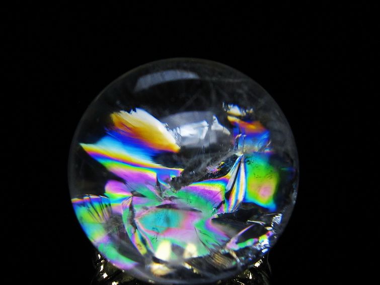 アイリスクォーツ 水晶 丸玉 虹入り 27mm 水晶玉 置物 スフィア 141-6944