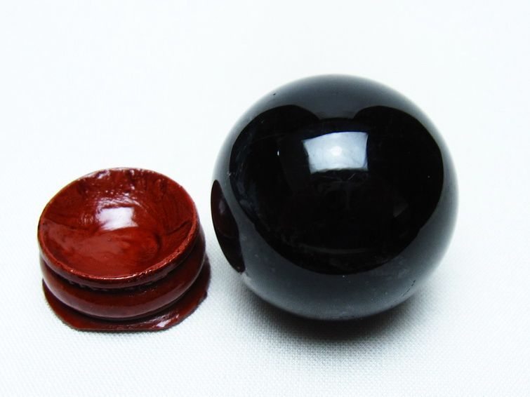 黒水晶 丸玉 34mm モリオン スフィア 置物 一点物 141-8252