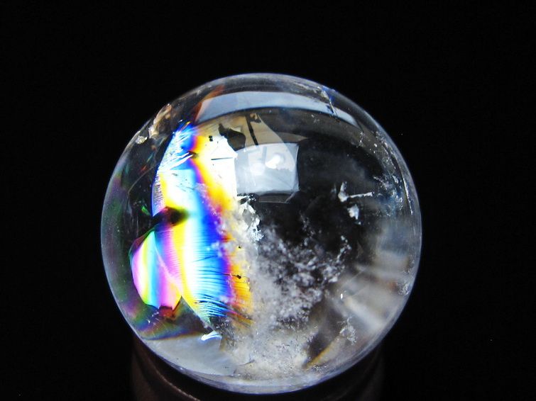 アイリスクォーツ 水晶玉 虹入り 26mm 水晶 丸玉 スフィア 置物 原石 一点物 141-8593