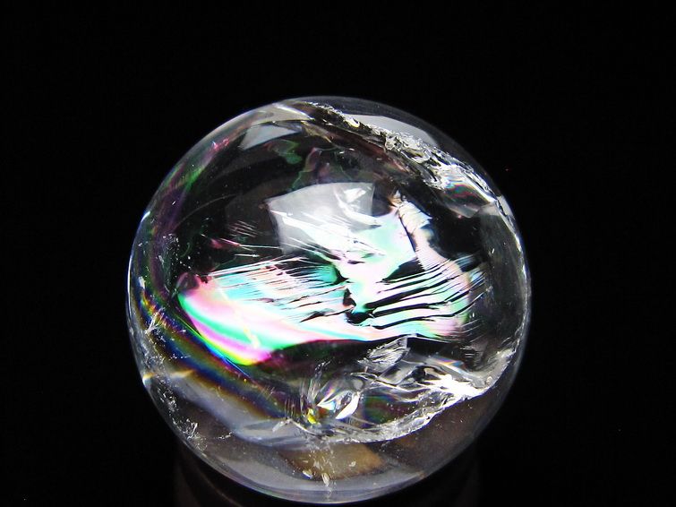 アイリスクォーツ 水晶玉 虹入り 27mm 水晶 丸玉 スフィア 置物 原石 一点物 141-8677