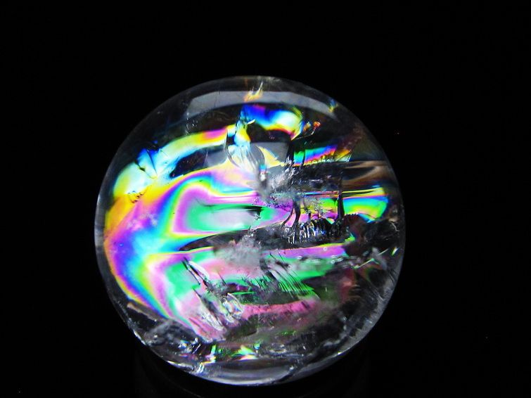 アイリスクォーツ 水晶玉 虹入り 27mm 水晶 丸玉 スフィア 置物 原石 一点物 141-8679
