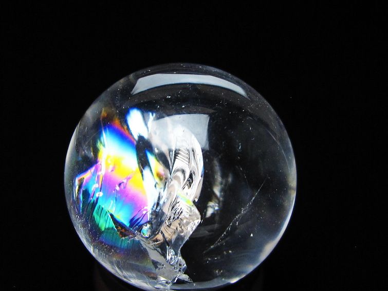 アイリスクォーツ 水晶玉 虹入り 28mm 水晶 丸玉 スフィア 置物 原石 一点物 141-8692