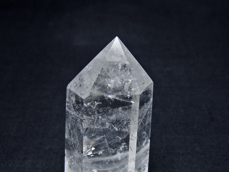 水晶 六角柱 ポイント 置物 一点物 142-10951