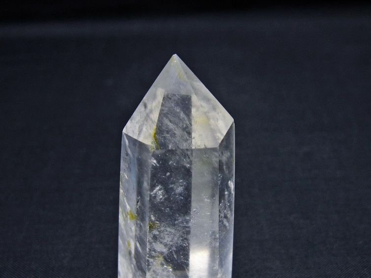 水晶 六角柱 ポイント 置物 一点物 142-11052