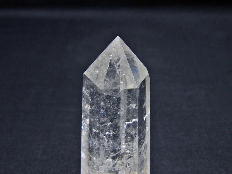 水晶 六角柱 ポイント 置物 一点物 142-11063