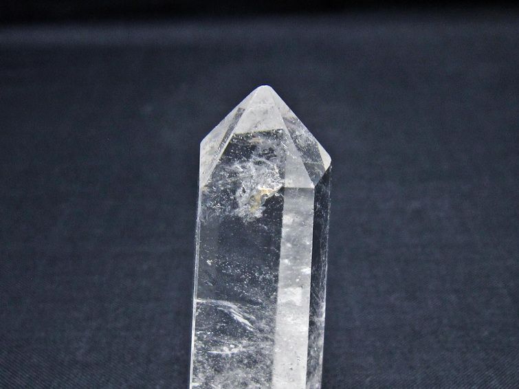 水晶 六角柱 ポイント 置物 一点物 142-11066