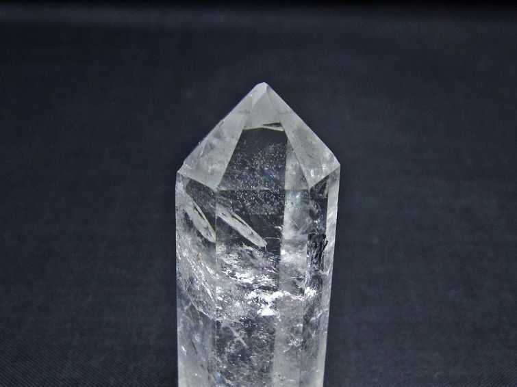水晶 六角柱 ポイント 置物 一点物 142-11071