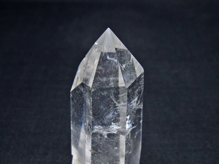 水晶 六角柱 ポイント 置物 一点物 142-11088