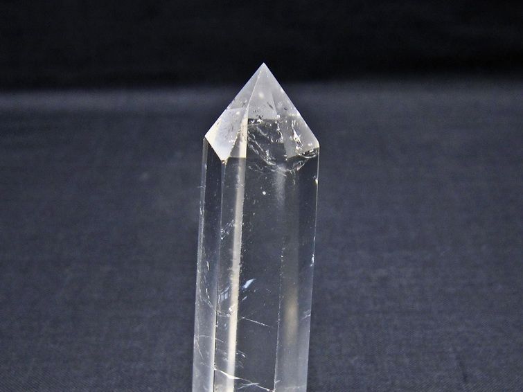 水晶 六角柱 ポイント 置物 一点物 142-11138