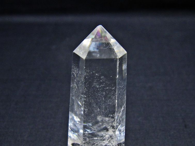 水晶 六角柱 ポイント 置物 一点物 142-11177