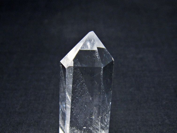 水晶 六角柱 ポイント 置物 一点物 142-11189