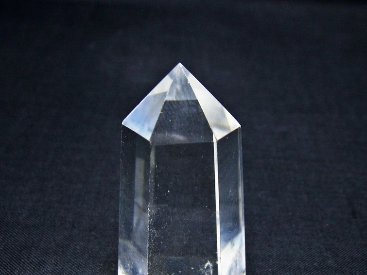 水晶 六角柱 ポイント 置物 一点物 142-11194