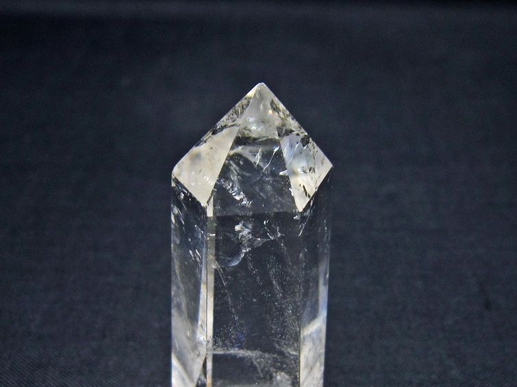 水晶 六角柱 ポイント 置物 一点物 142-11195