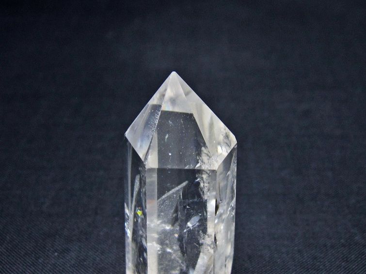 水晶 六角柱 ポイント 置物 一点物 142-11198