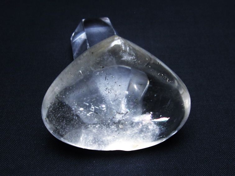水晶 ハート 置物 一点物 145-1309