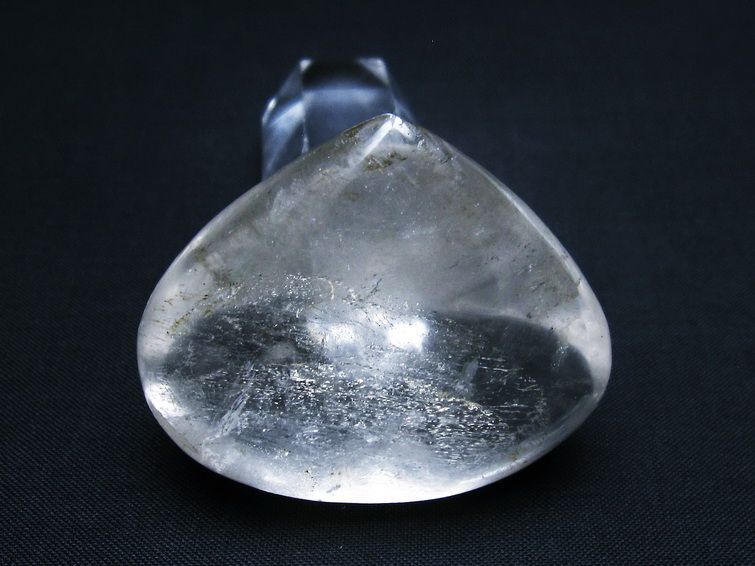 水晶 ハート 置物 一点物 145-1310