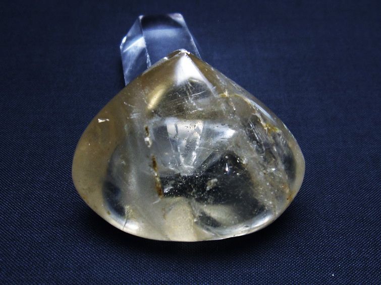 水晶 ハート 置物 一点物 145-1313