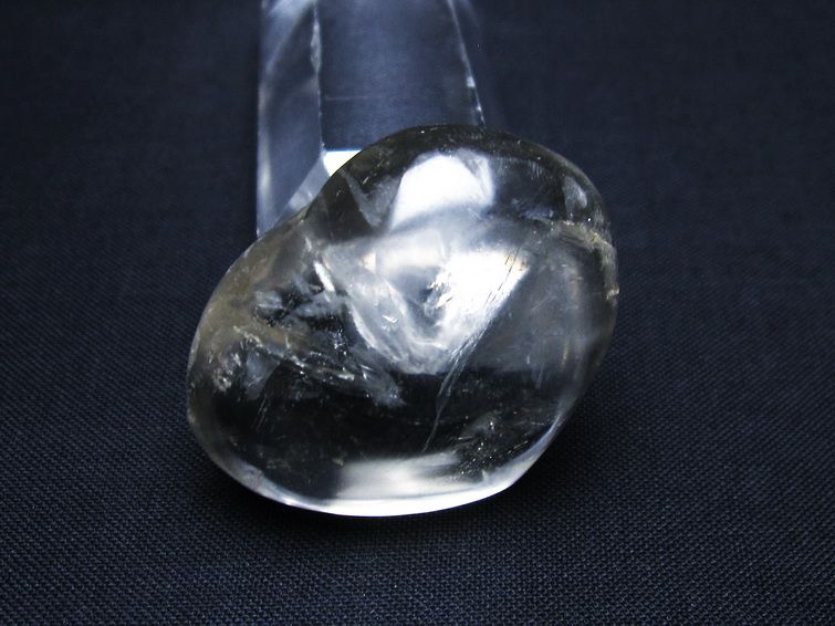 水晶 ハート 置物 一点物 145-1382