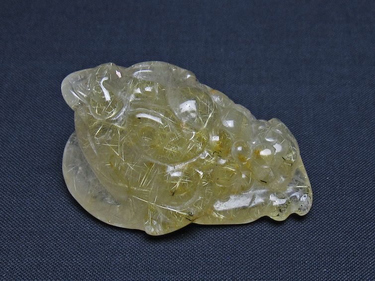 タイチンルチルクォーツ 手彫り 置物 キンセン 金蟾 一点物 145-1703