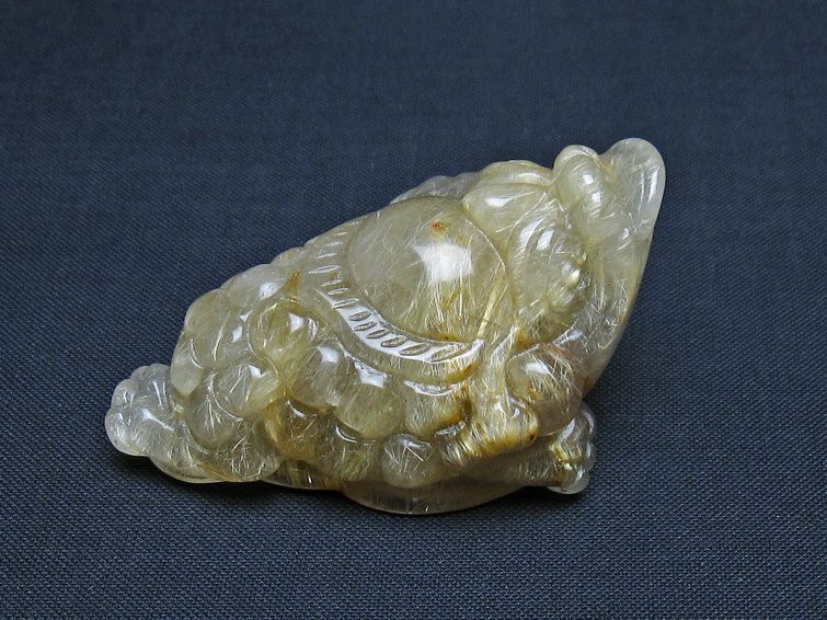 タイチンルチルクォーツ 手彫り 置物 キンセン 金蟾 一点物 145-1706