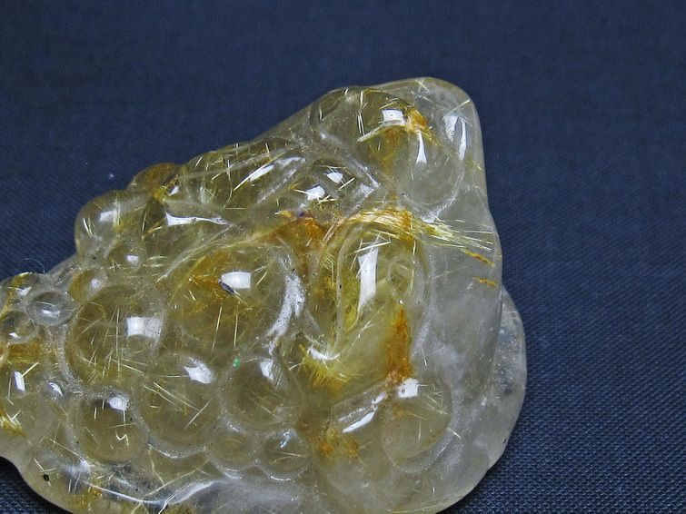 タイチンルチルクォーツ 手彫り 置物 キンセン 金蟾 一点物 145-1730