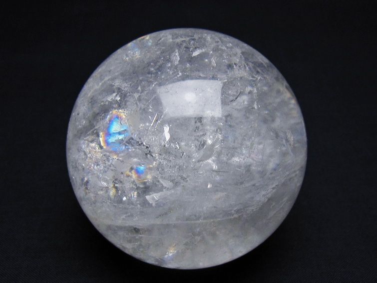 水晶 丸玉 虹入り 68mm 水晶玉 球体 玉 浄化用水晶 crystal quartz インテリア すいしょう 一点物 151-7857