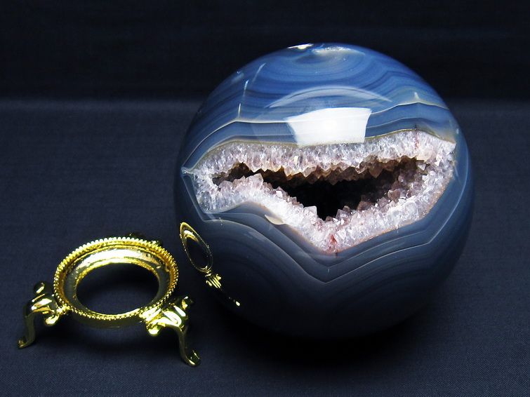 1.3Kg アメジスト 笑口丸玉 ブラジル産 100mm ジオード スフィア 一点物 151-8247