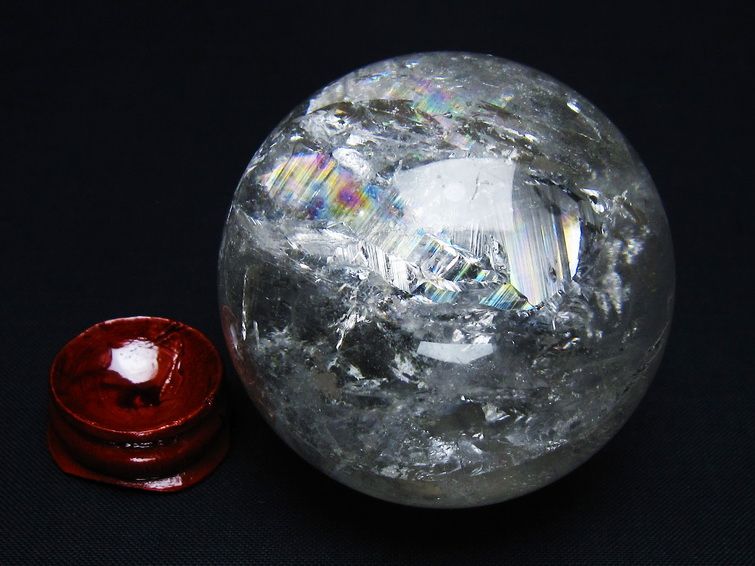 水晶 丸玉 虹入り 56mm スフィア 置物 水晶玉 一点物 151-8794