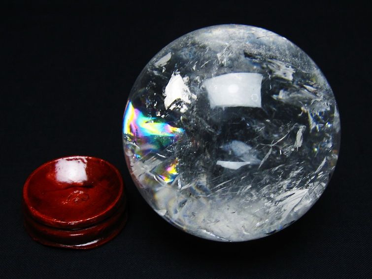水晶 丸玉 虹入り 66mm スフィア 置物 水晶玉 一点物 151-8805 【sold out】