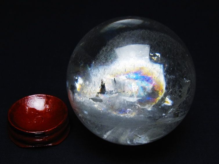 水晶 丸玉 虹入り 67mm スフィア 置物 水晶玉 一点物 151-8813